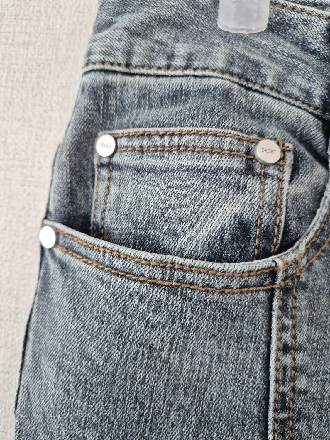 (M) 데케트우먼 커브드 슬림 로우라이즈 부츠컷 진 청바지 상품이미지6