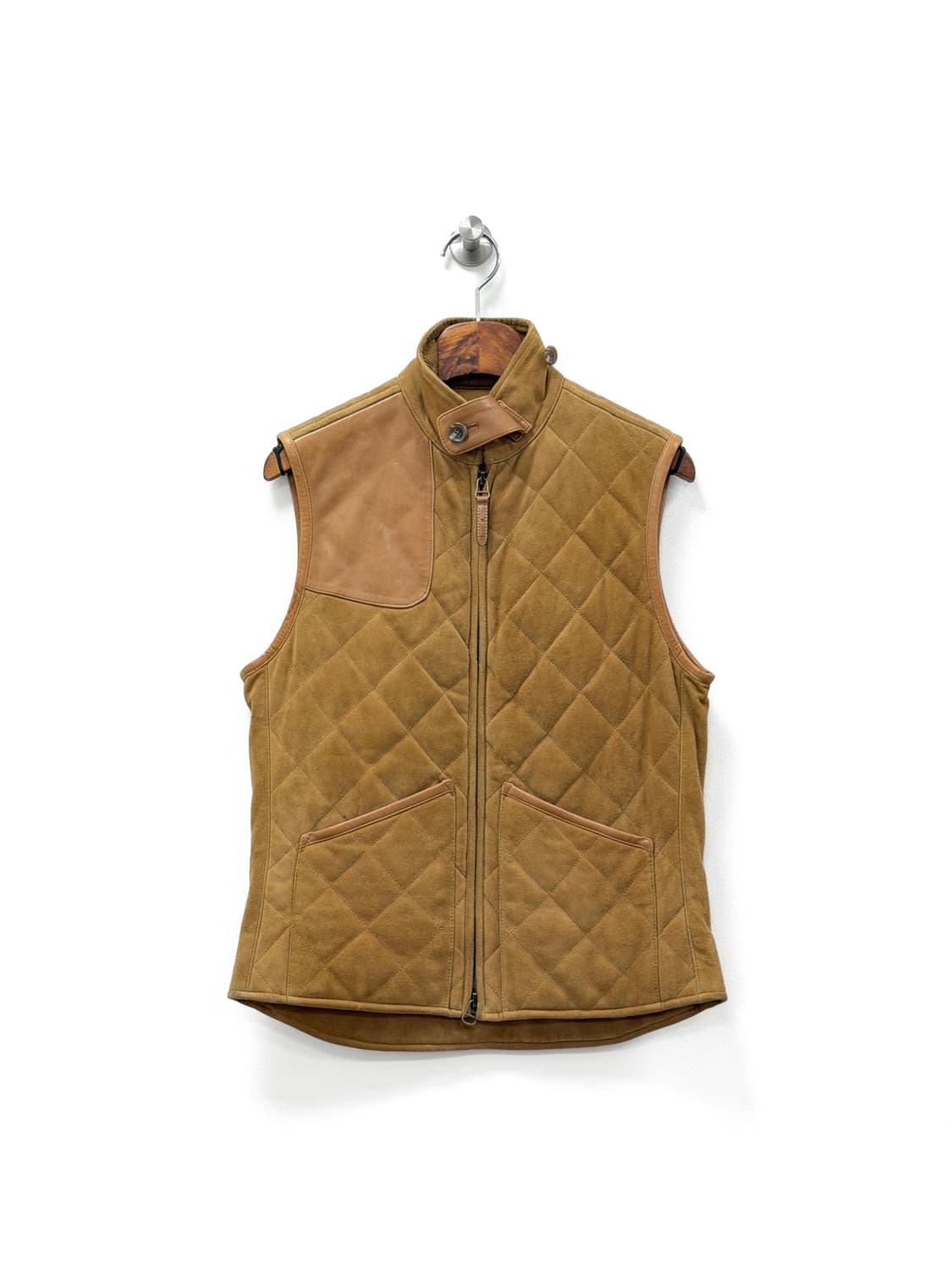 폴로 랄프로렌 고트 스웨이드 퀼팅 베스트 상품이미지1