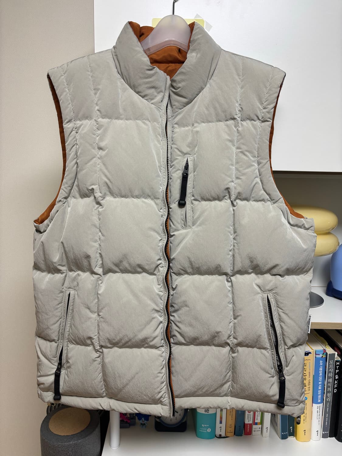 [새상품] 더바이닐하우스 리버서블 패딩조끼 L 상품이미지7