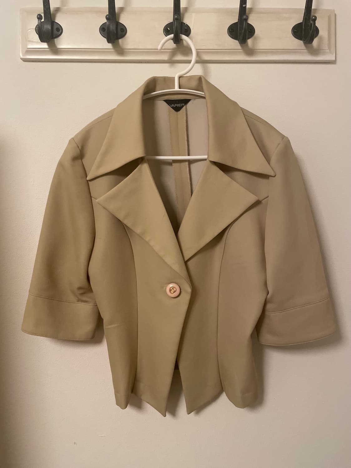 베이지 자켓  상품이미지1