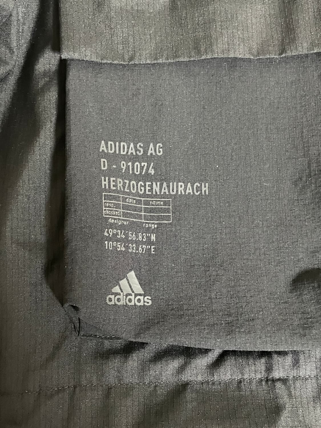 아디다스 테크 바람막이 상품이미지2