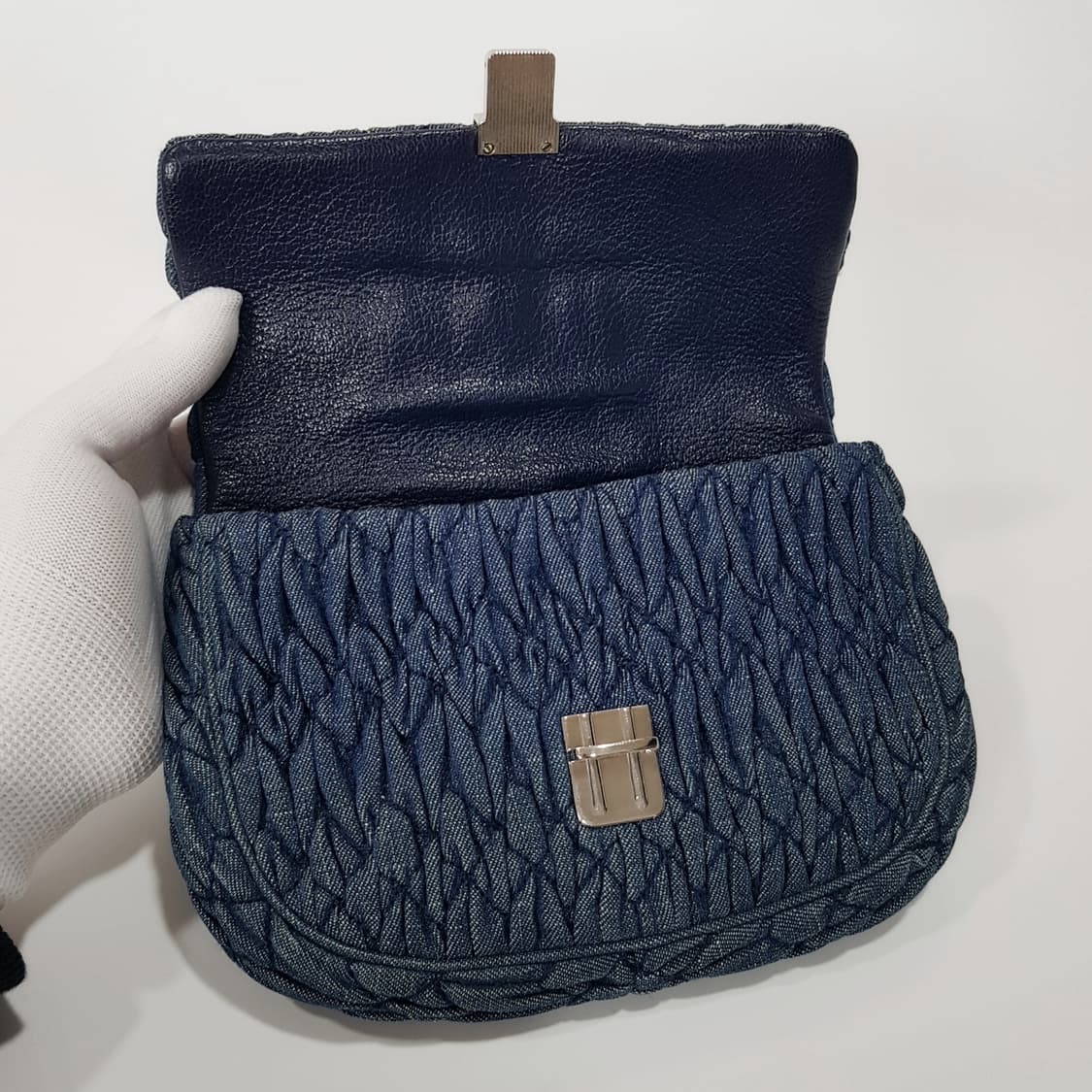 미우미우 마테라쎄 크리스탈 체인숄더백 RT0636 상품이미지8