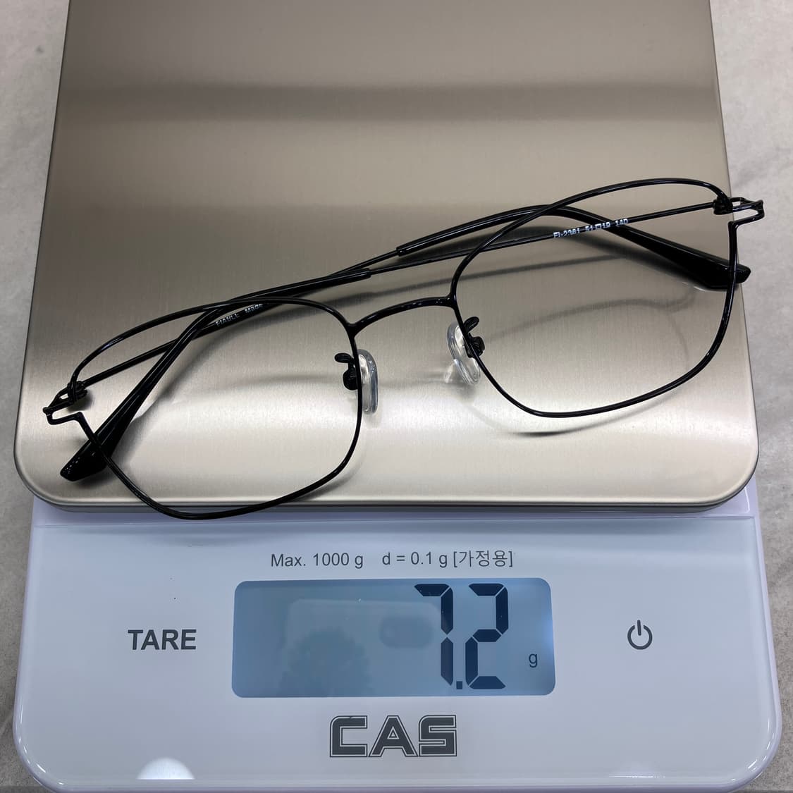 C55 PBL 블랙 소프트 스퀘어 역산각 메탈테 안경 상품이미지8
