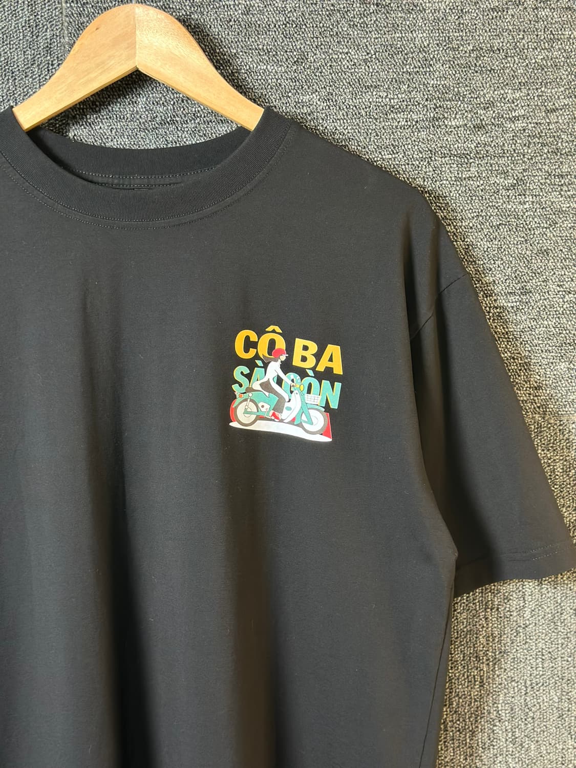 블랙 사이공 그래픽 반팔티 XL 상품이미지3