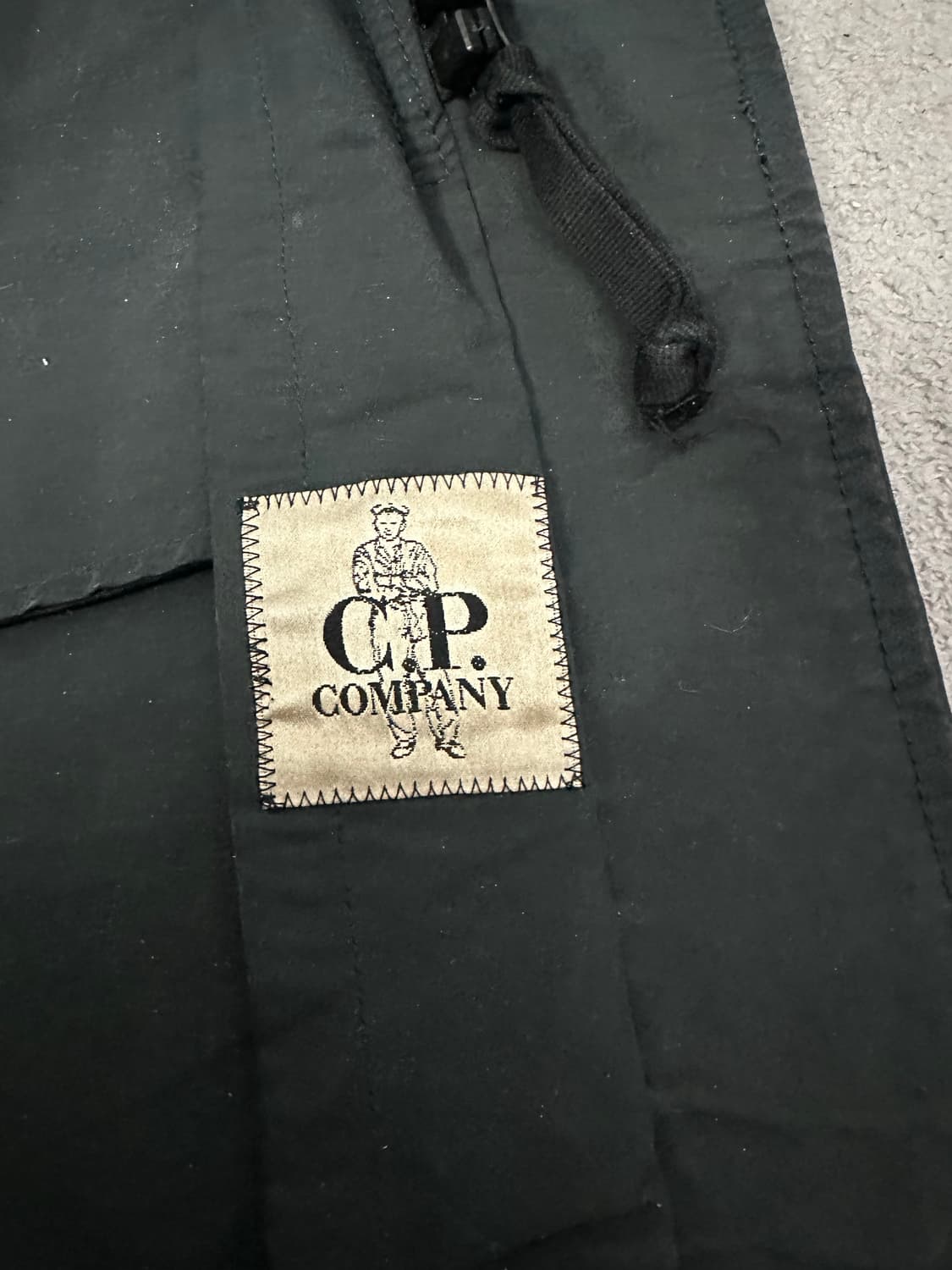 씨피컴퍼니 나일론 코트 자켓 95(90) 정품 상품이미지4