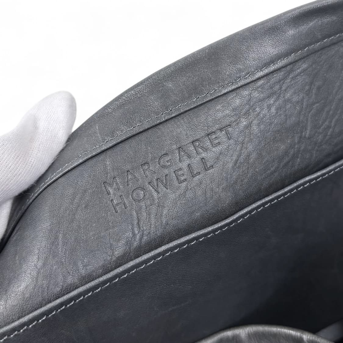 마가렛 호웰 레더 토트백 상품이미지8