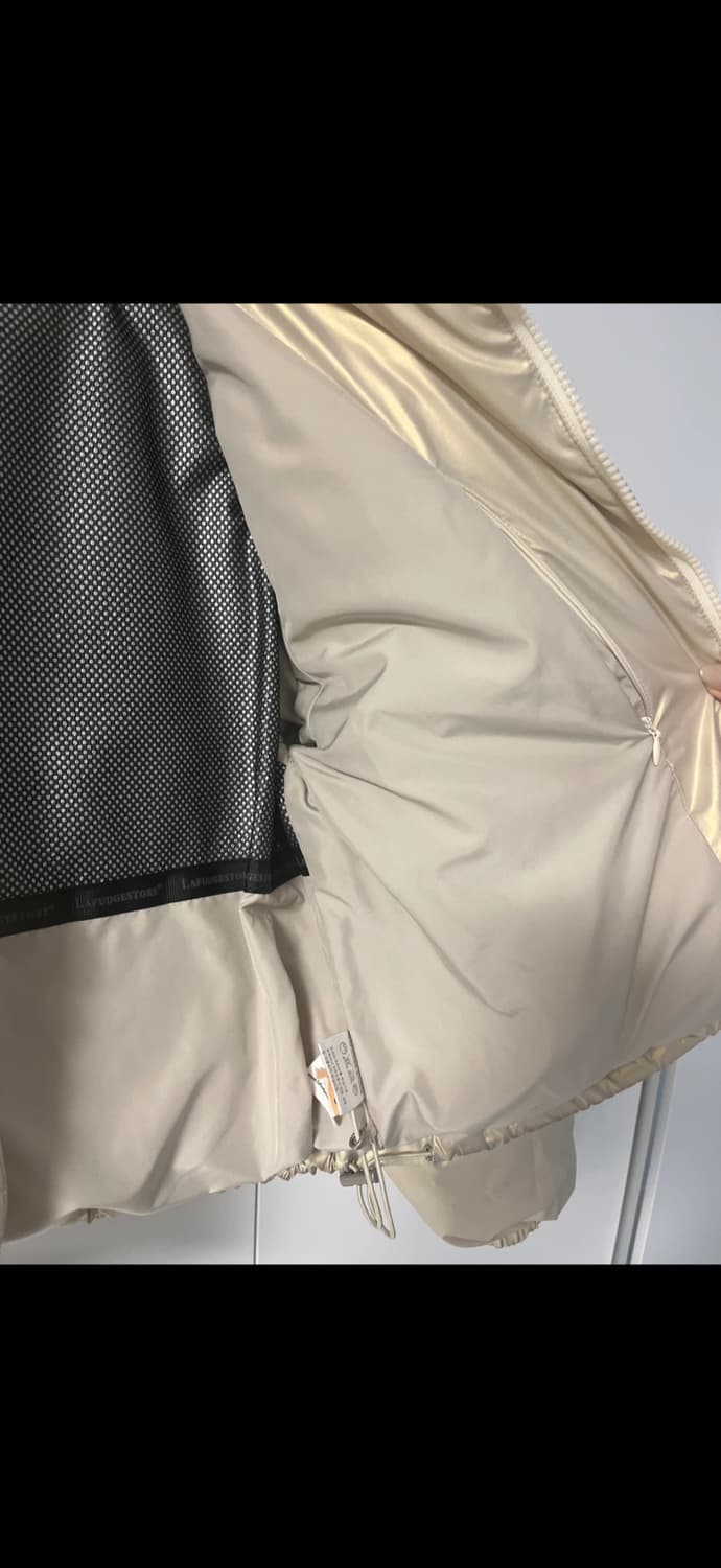 라퍼지포우먼 글로시 크롭 푸퍼 패딩 아이보리 상품이미지4