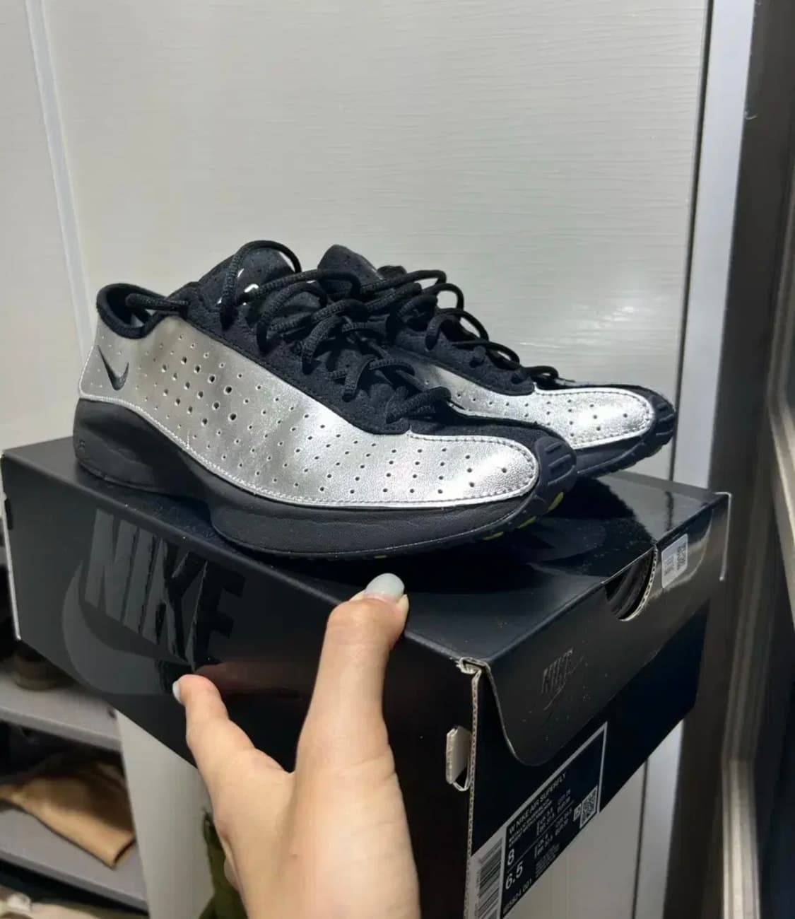 nike/ 나이키에어 슈퍼플라이 메탈릭 실버 앤 블랙 (W, 250) 상품이미지2