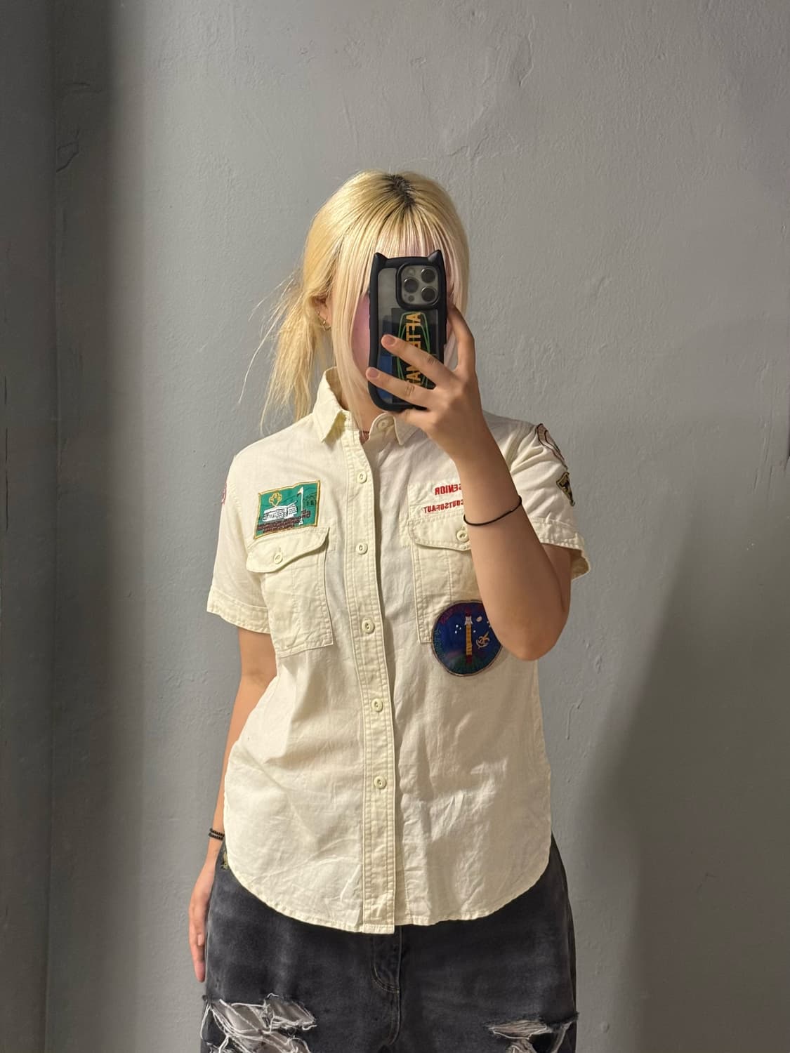 cube sugar patch detail shirt 상품이미지1