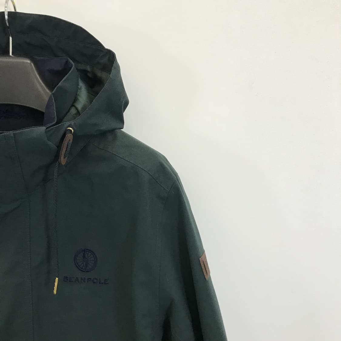 빈폴 고어텍스 바람막이 자켓 [105사이즈] 상품이미지2