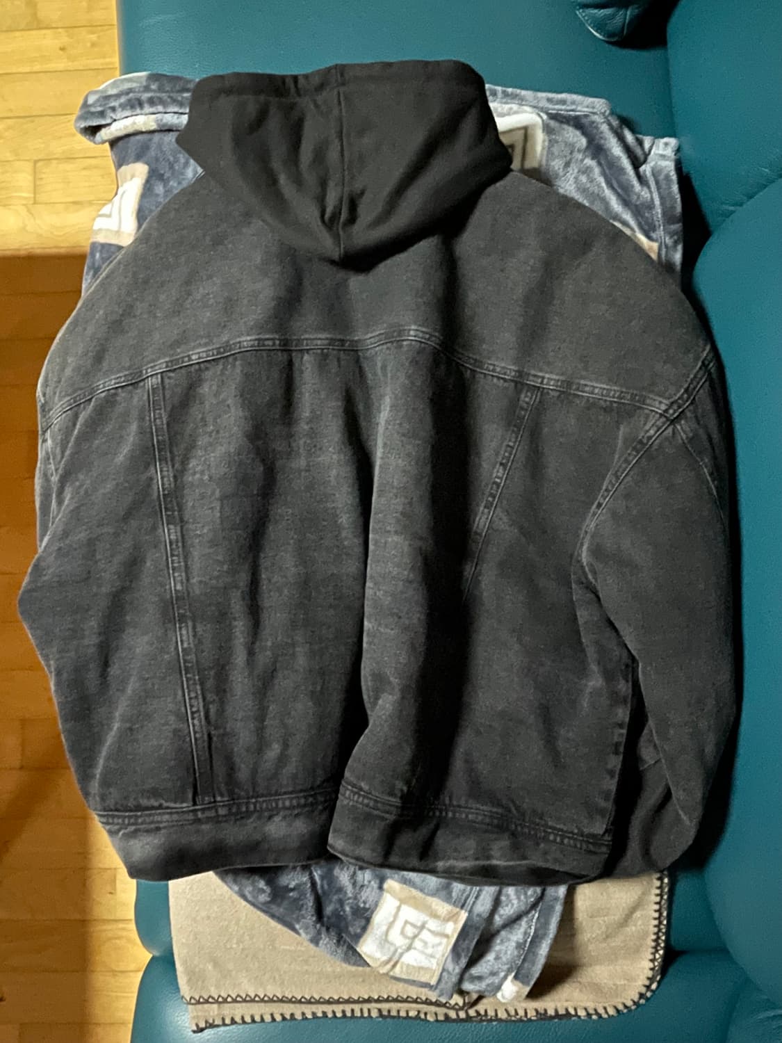 윌리차바리아 데님후드자켓 상품이미지6