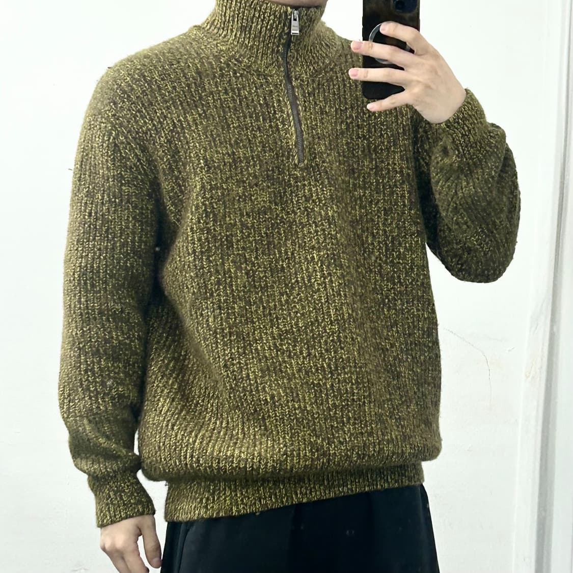 휴고보스 24FW 멜란지 반집업 니트 상품이미지3