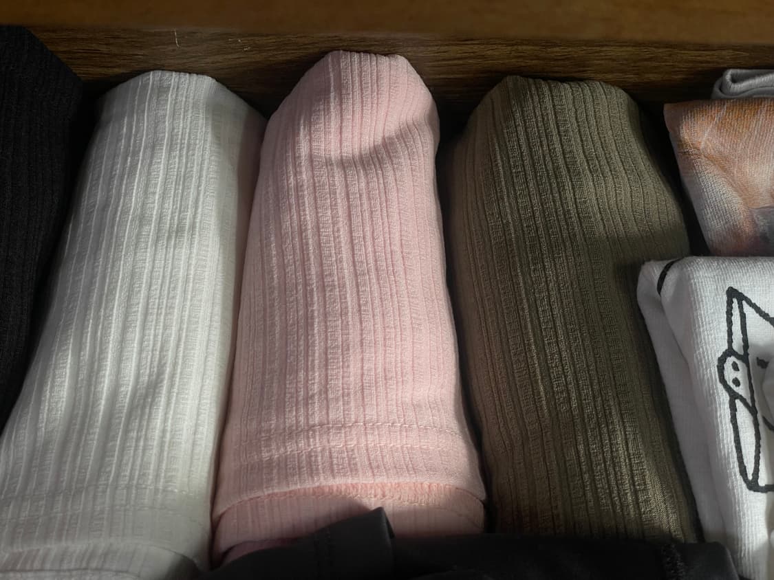 샵귀리 컷아웃 타이업 리본 튜브탑 핑크, 화이트, 올리브그린 상품이미지2