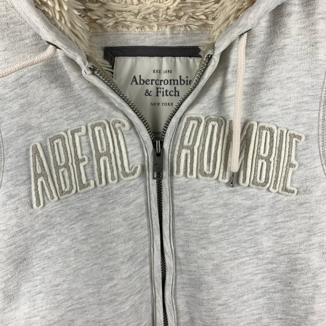 아베크롬비 y2k 와투케 울프조 백메란지 후드집업 상품이미지5