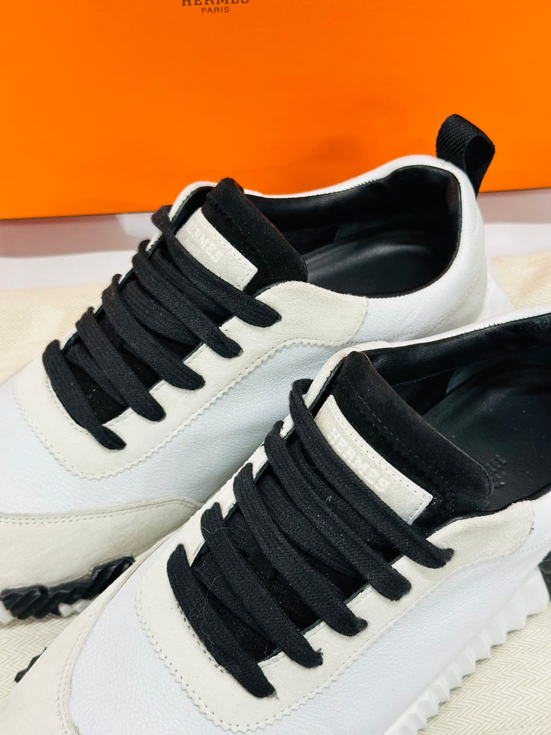 [정품] 에르메스 바운싱 화이트 코트스킨 블랑 38.5사이즈 상품이미지6