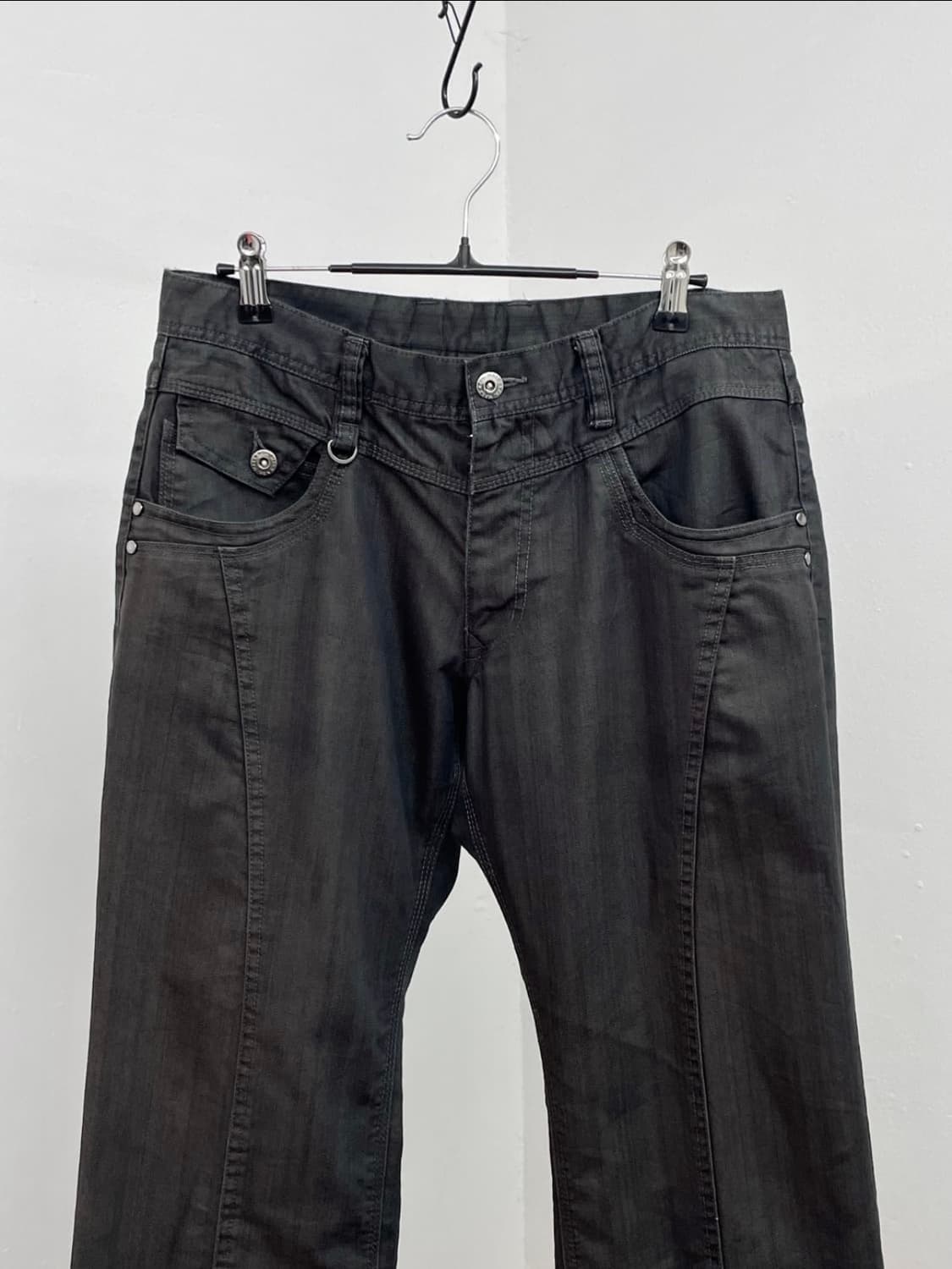 빈티지 블랙 코팅 버튼 절개 팬츠 상품이미지4