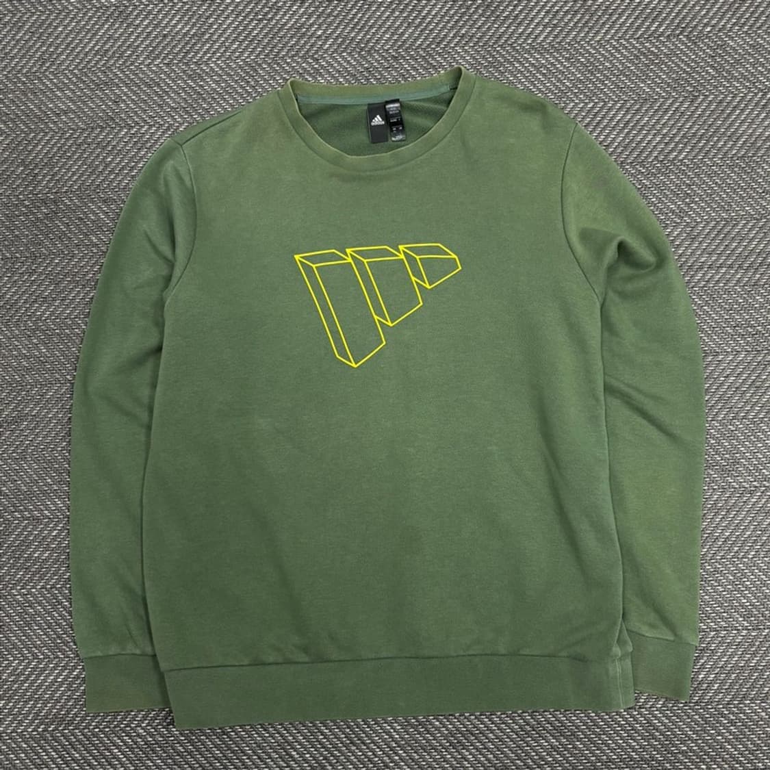 아디다스 프린팅 맨투맨 v0277 상품이미지1