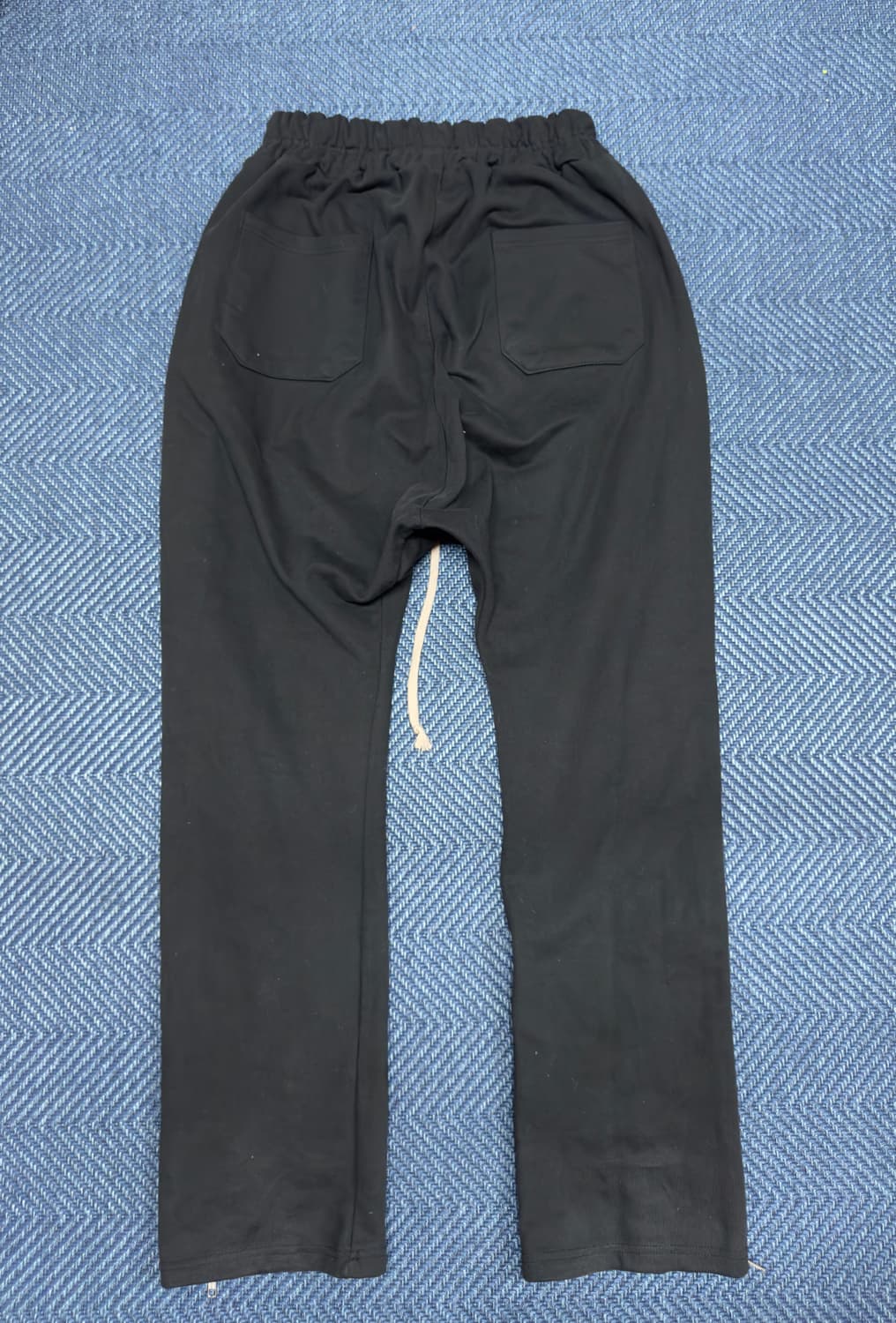 드로스트링 사이드 지퍼 배기팬츠  상품이미지2