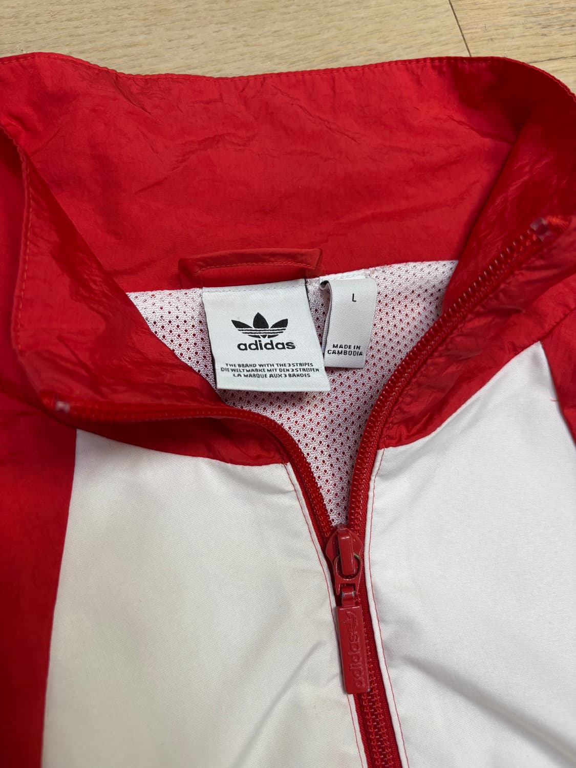 아디다스 오리지널스 빅로고 크롭 나일론 재킷 상품이미지4