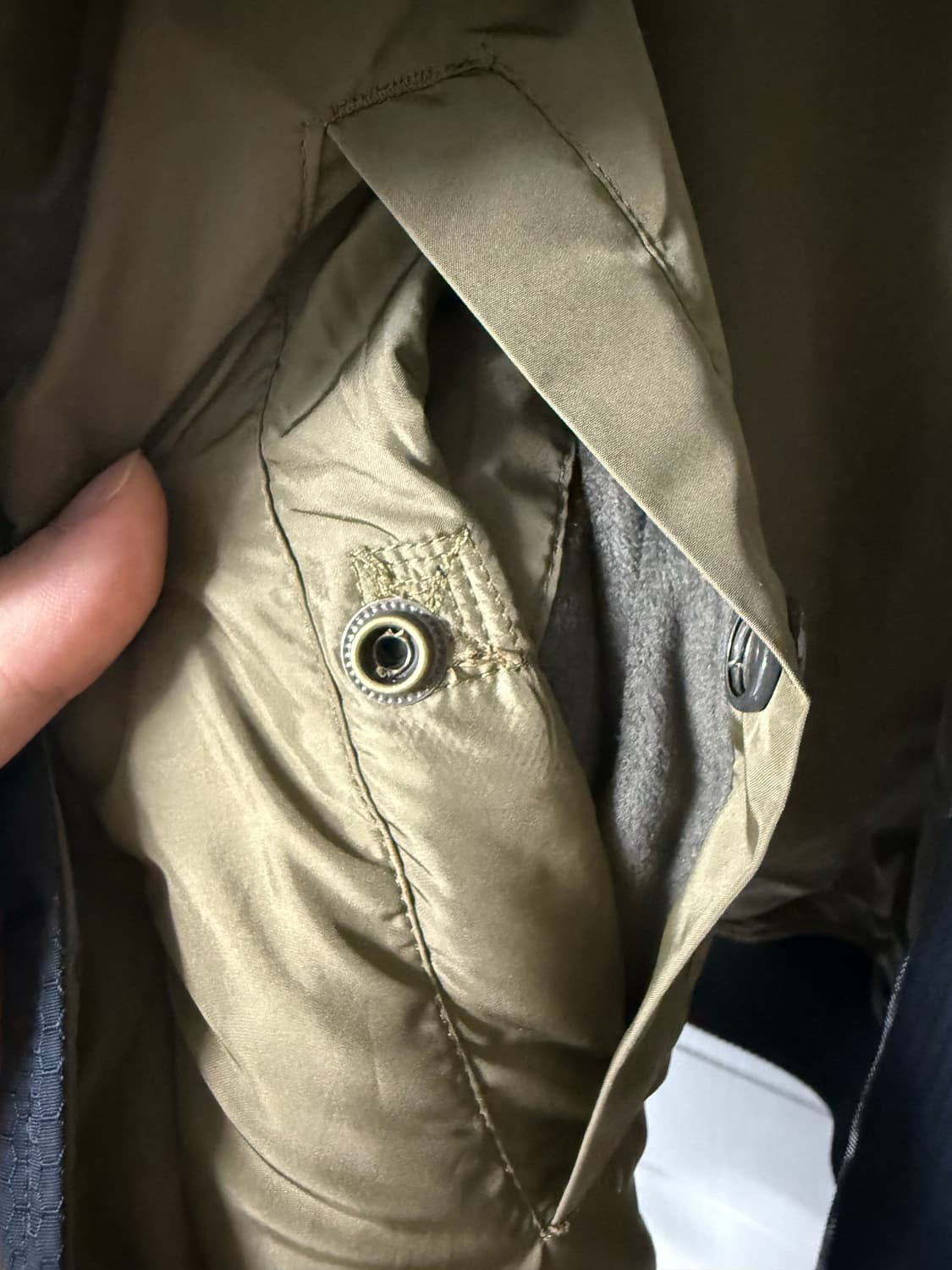 [유일] UNDERCOVER AW00 MELTING POT BOMBER 상품이미지4