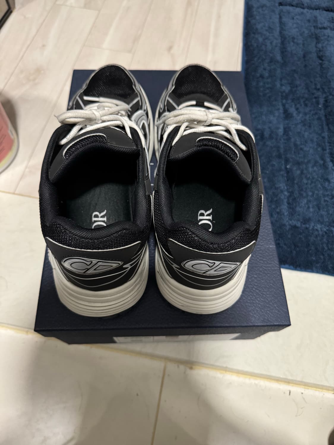 디올b30 매쉬스니커즈 44사이즈 상품이미지2