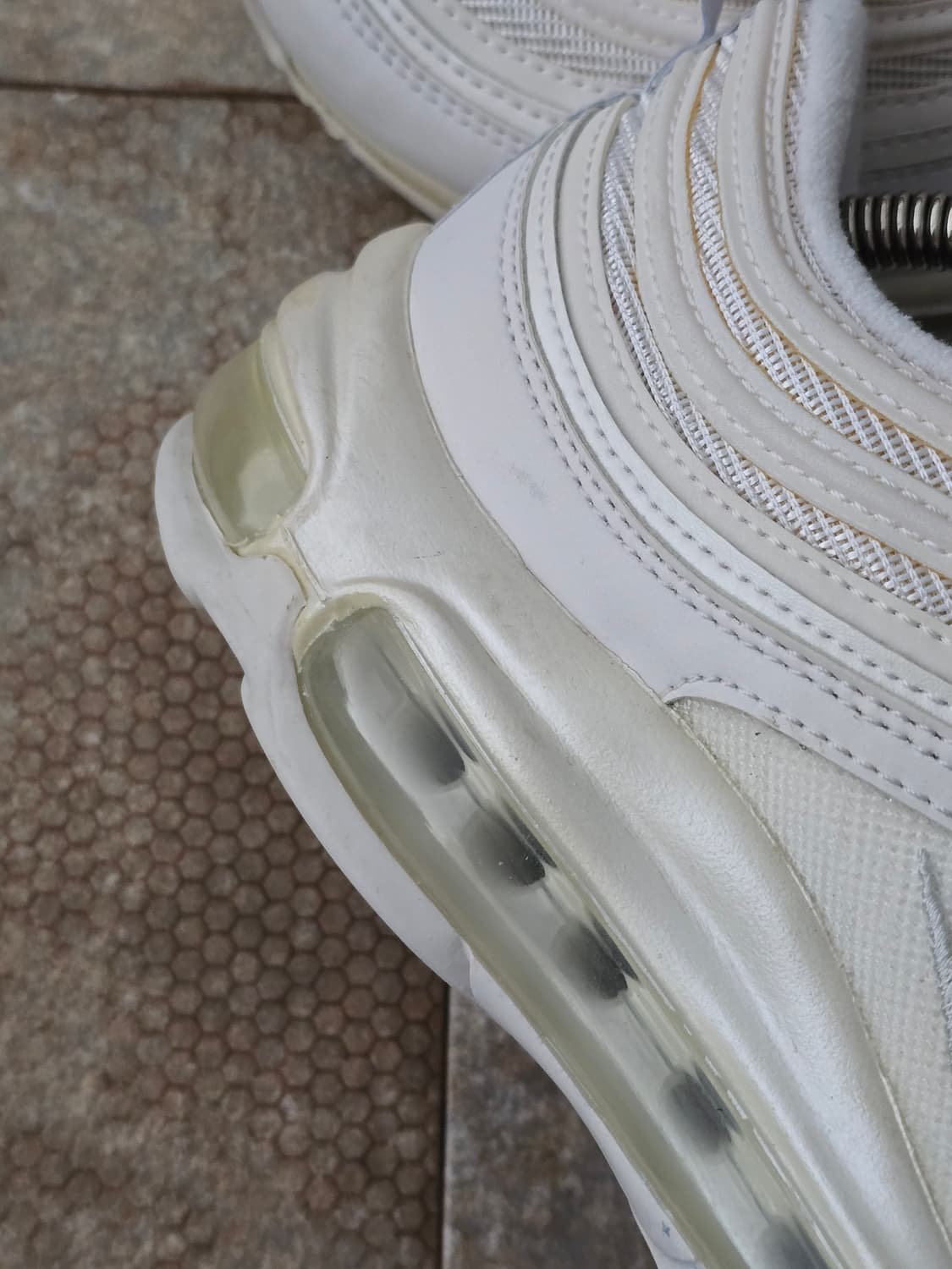 (250)나이키 에어맥스 97 트리플 화이트 상품이미지8