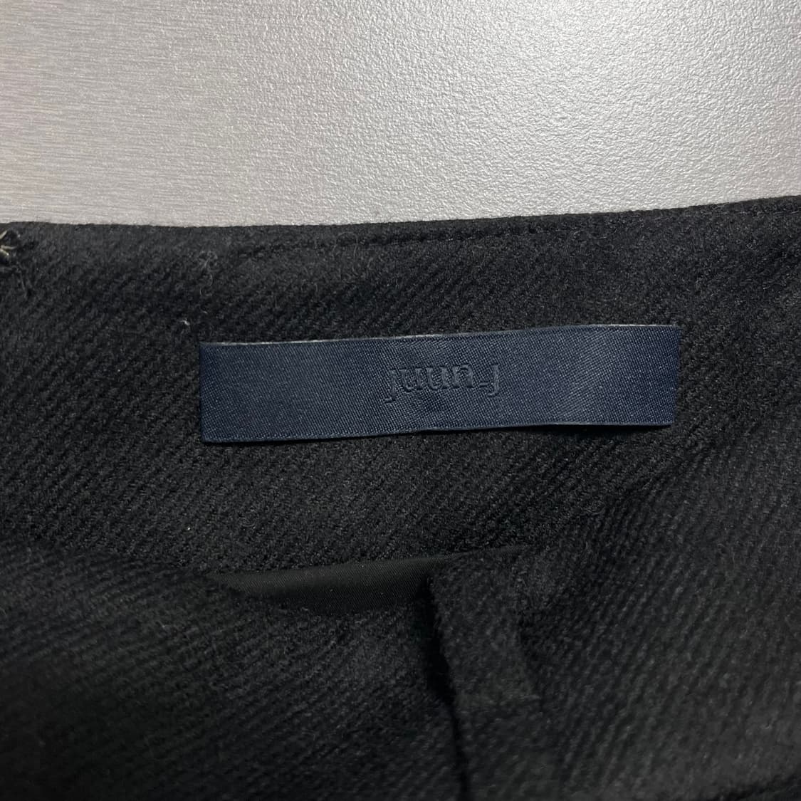 준지(Juun.J) 울 버뮤다 스커트 팬츠 상품이미지7