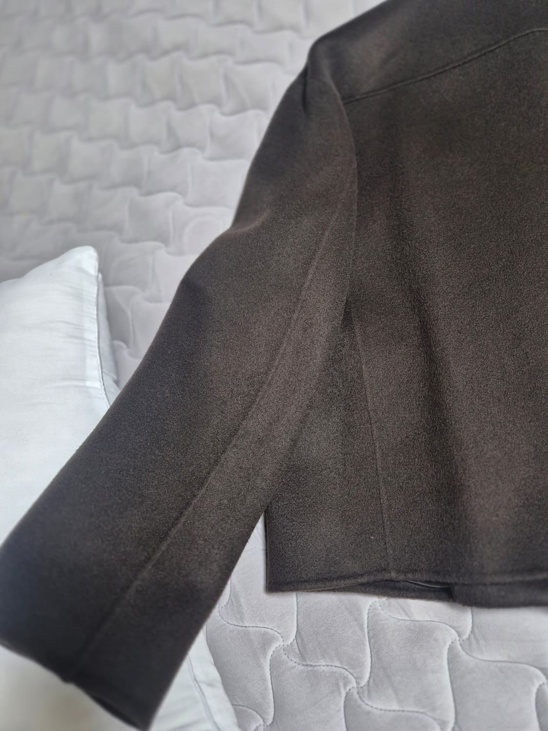 마마가리 핸드메이드블루종 다크브라운 50사이즈 팝니다 상품이미지5