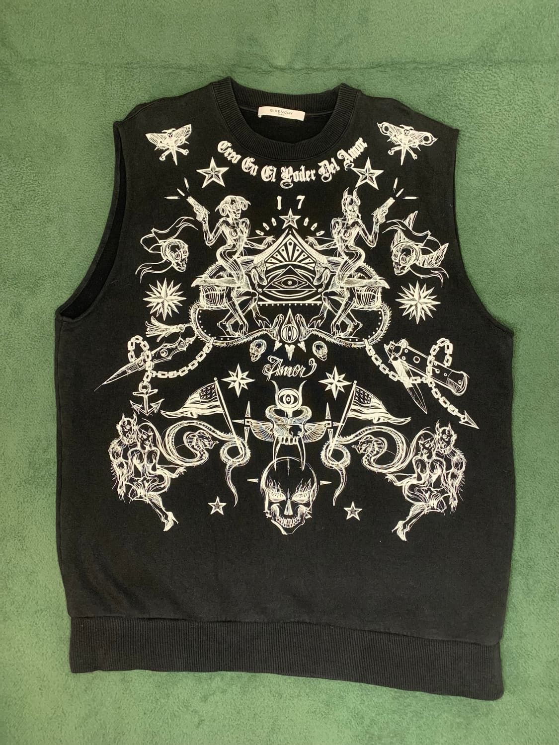 지방시 2017 "타투" 또는 "포데르 델 아모르" 슬리브리스 스웨트셔츠 상품이미지1