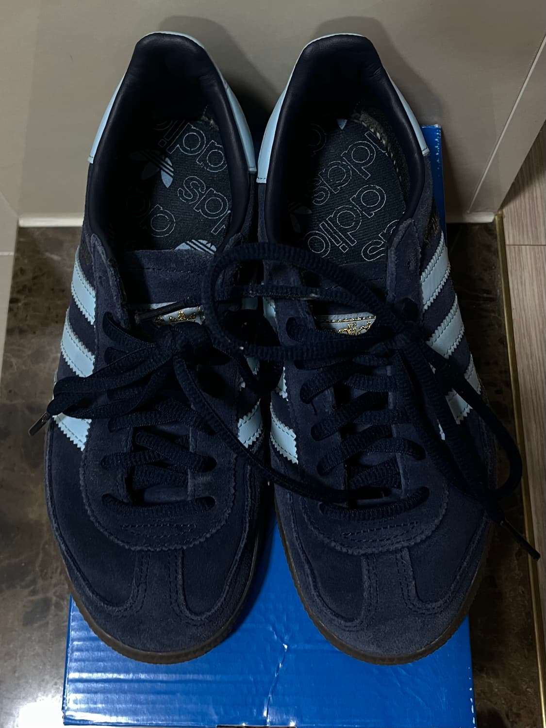 아디다스 스페지알 핸드볼 컬리지에이트 네이비 상품이미지2