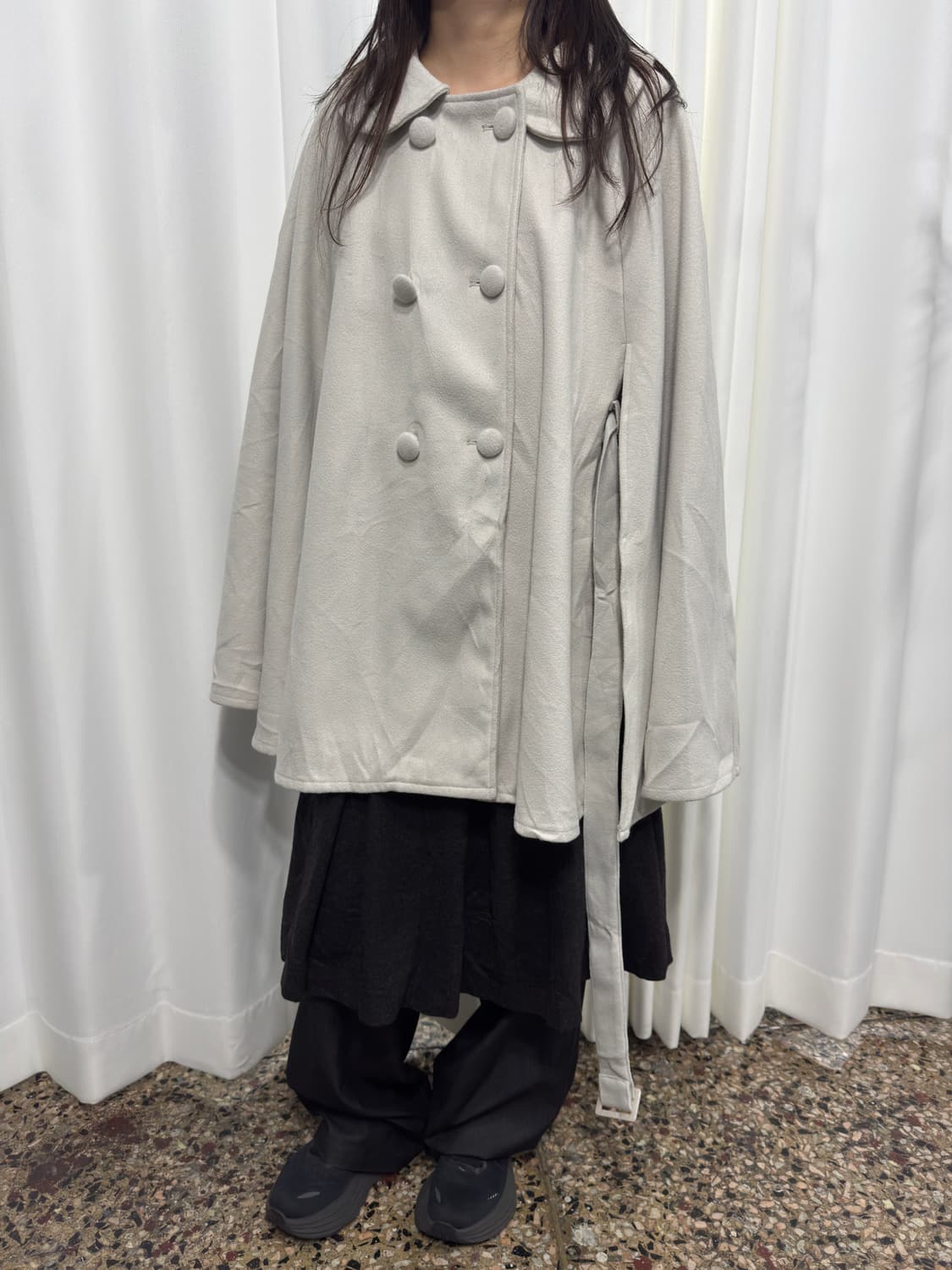 whitegray cape coat 상품이미지4