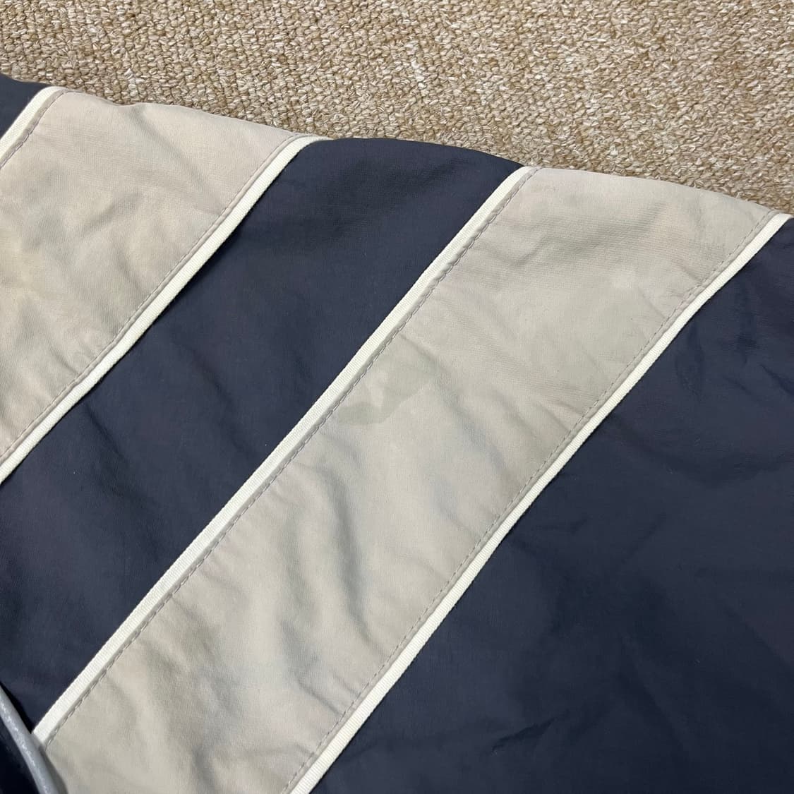 엄브로 빅로고 ipfu 자켓 상품이미지5