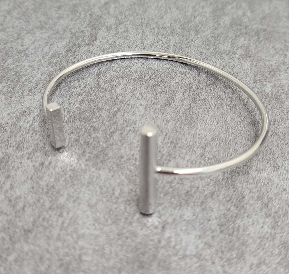 unique bangle 상품이미지1