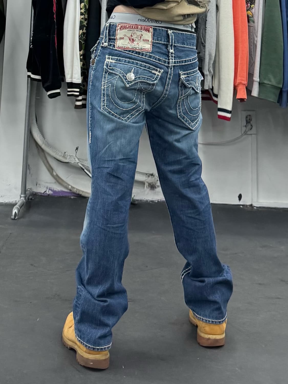 트루릴리전 빌리 슈퍼티 스티치 데님팬츠 상품이미지4