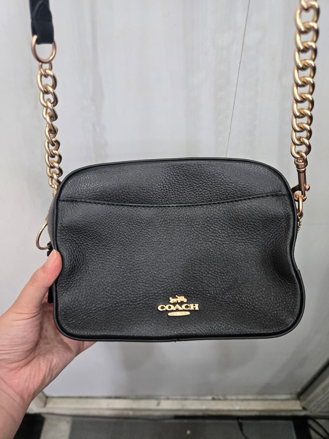 COACH 코치 크로스백! 깔끔하고 예쁜 디자인~ 블랙색상!~ 상품이미지1