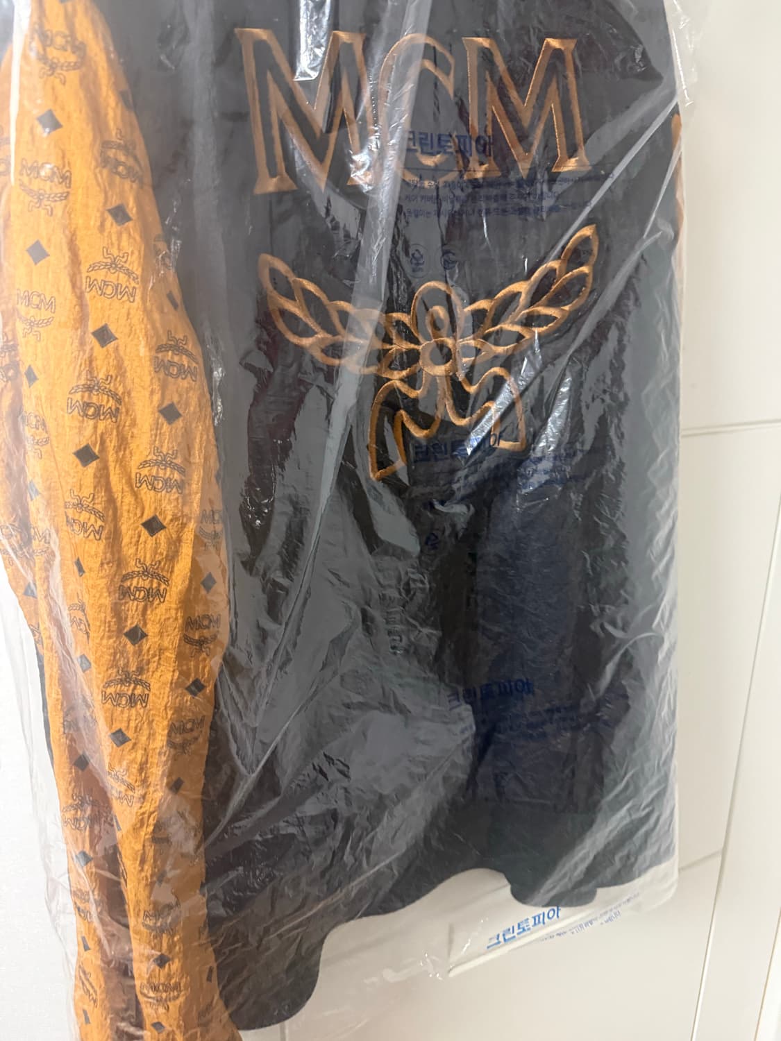 18/MCM x PUMA 상품이미지2