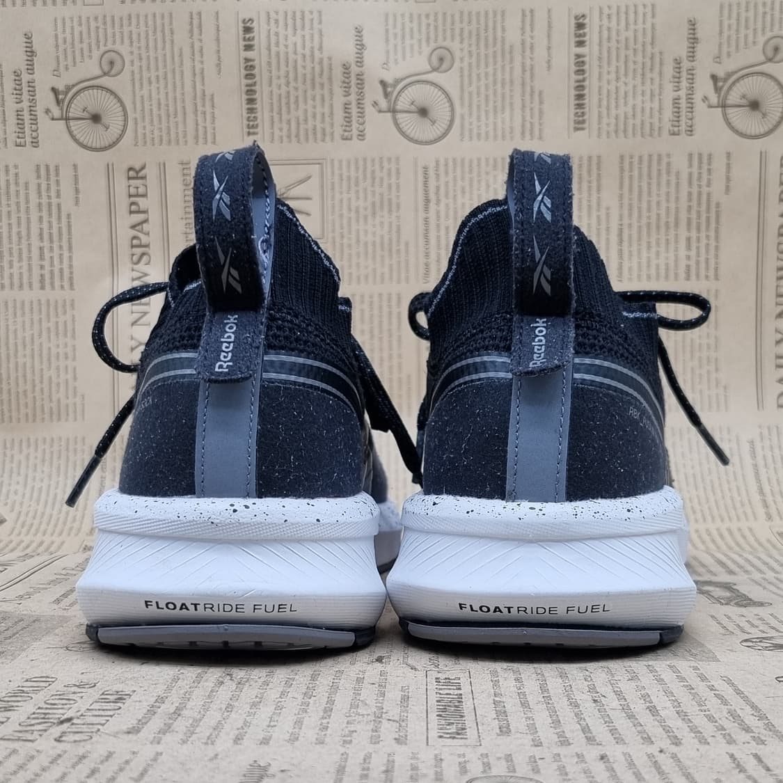 리복 퓨지엄런20 남성운동화265 상품이미지4