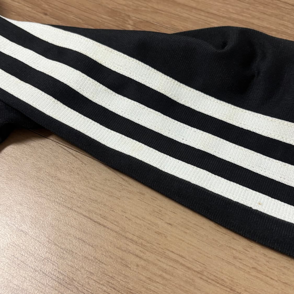 급처) 아디다스 아디 빈티지 제니 져지 블랙 삼선 트랙탑 상품이미지3