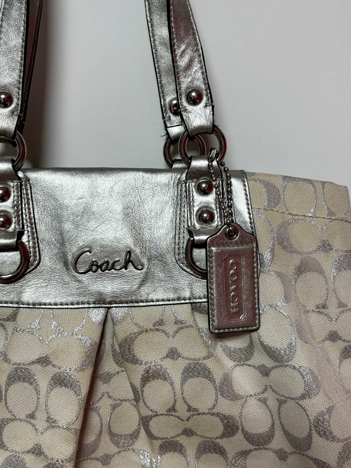 [Coach] 코치 Signature Metallic Tote Bag 상품이미지3