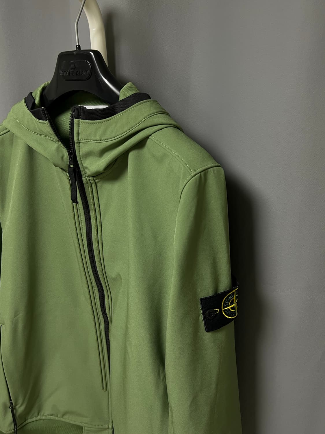 [정품] 신형, 새상품급 / 스톤아일랜드 소프트쉘 M 상품이미지2