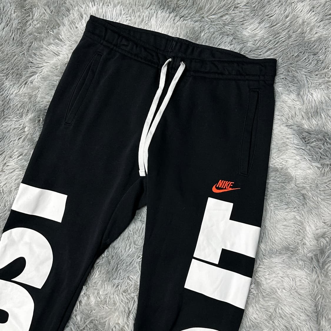 나이키 빅로고 프린팅 조거팬츠 L 상품이미지2