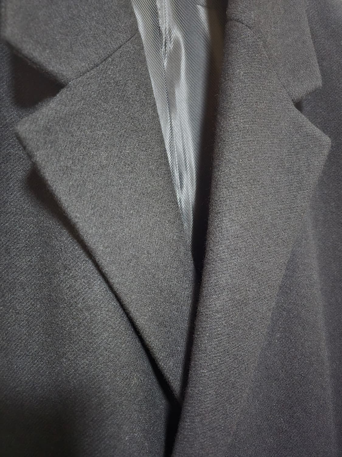 솔리드옴므 22fw 싱글코트 블랙 팝니다 상품이미지1