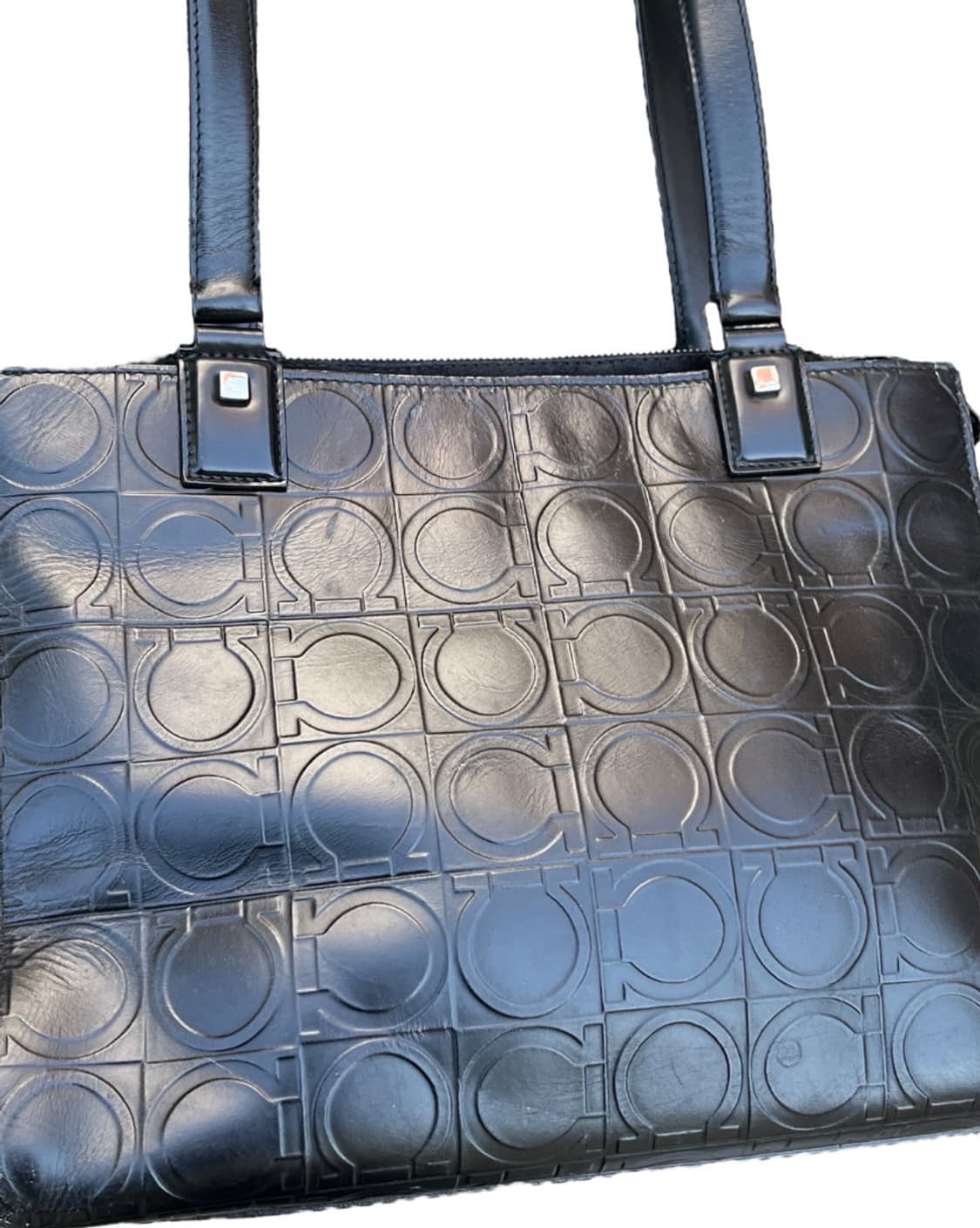 페라가모 간치니 레더 토트백 상품이미지2