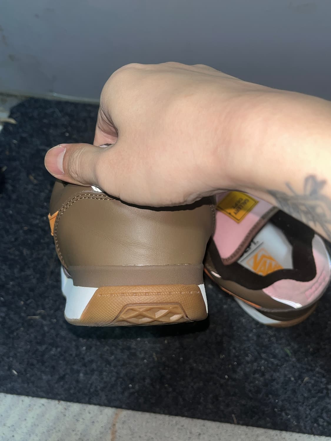 갤러리디파트먼트x반스 로울리 상품이미지4