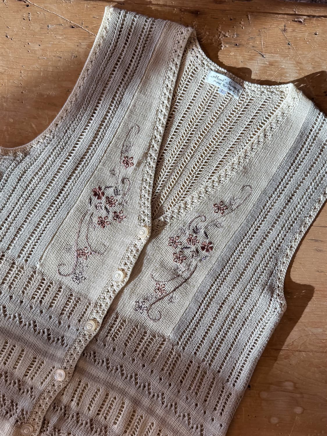 Floral Embroidered Sleeveless 0017 상품이미지1