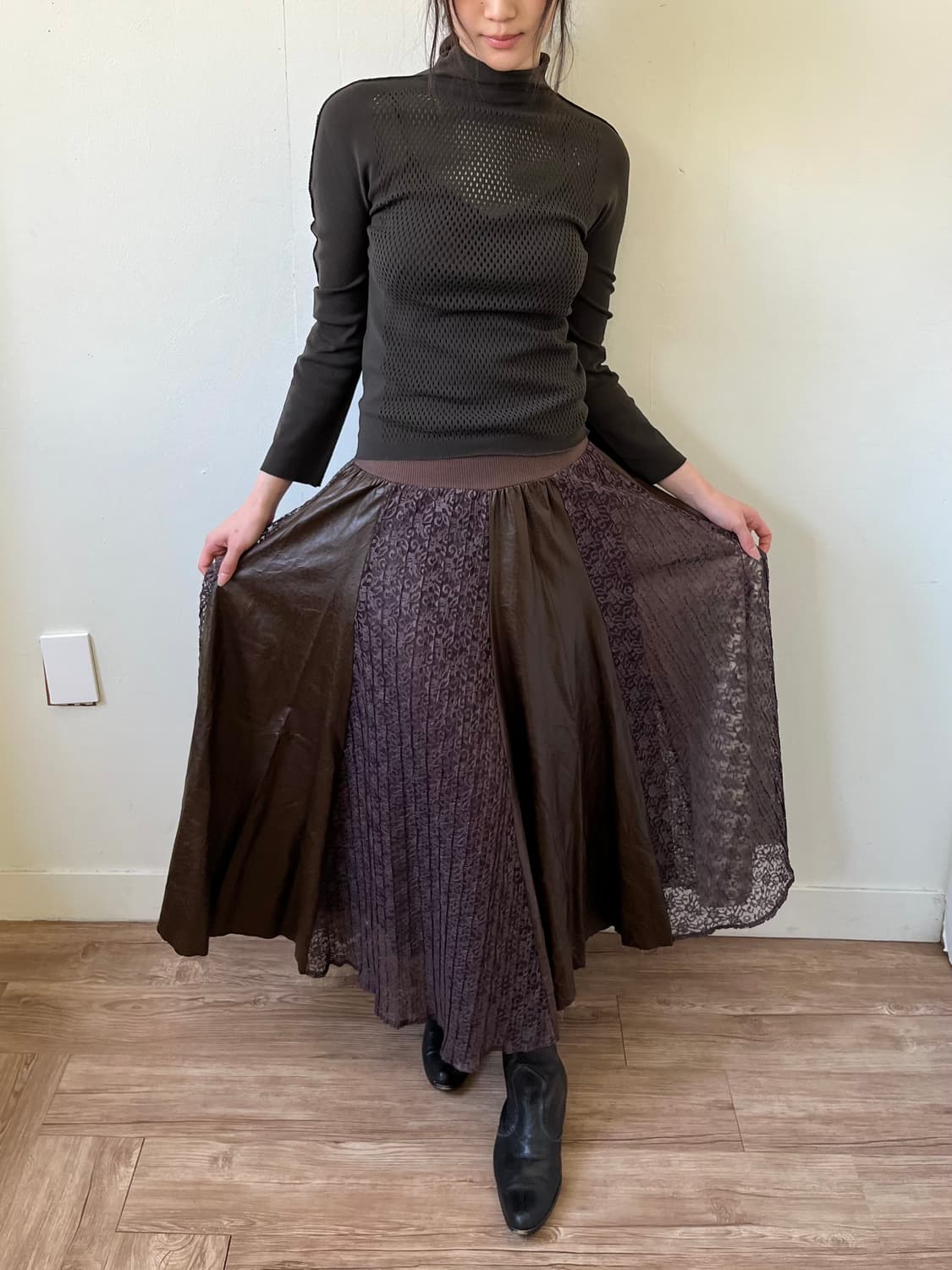 And Coutwie 브라운 레더 레이스 스커트 상품이미지5