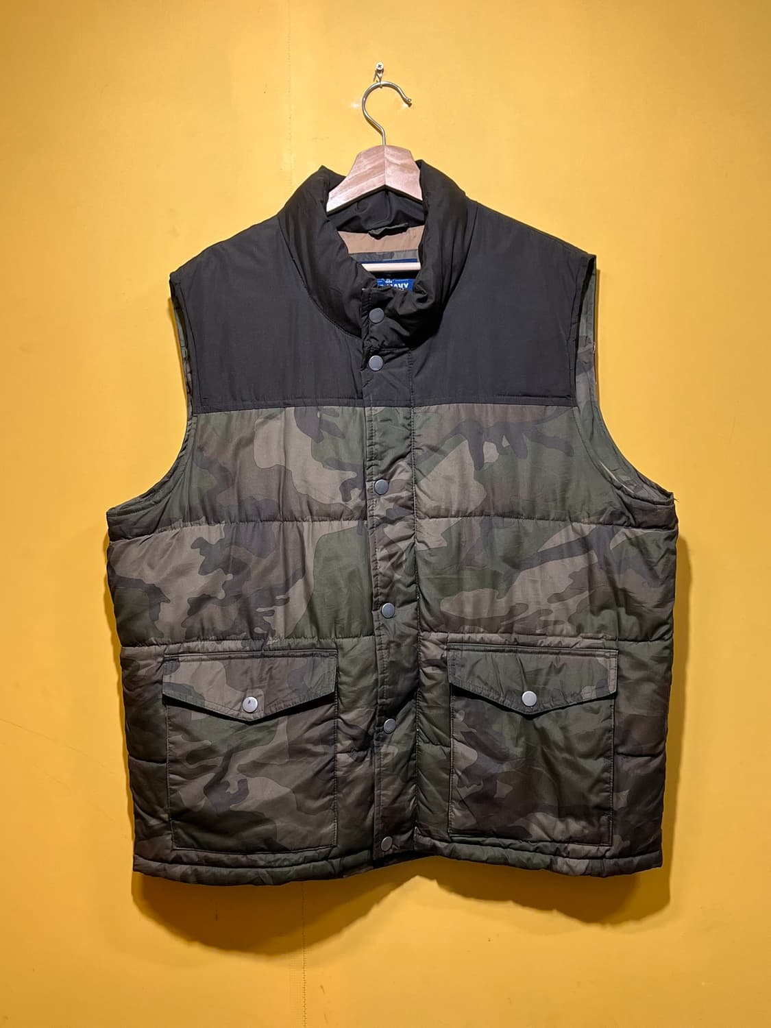 [XL] 올드네이비 카모 패턴 패딩 베스트 상품이미지1