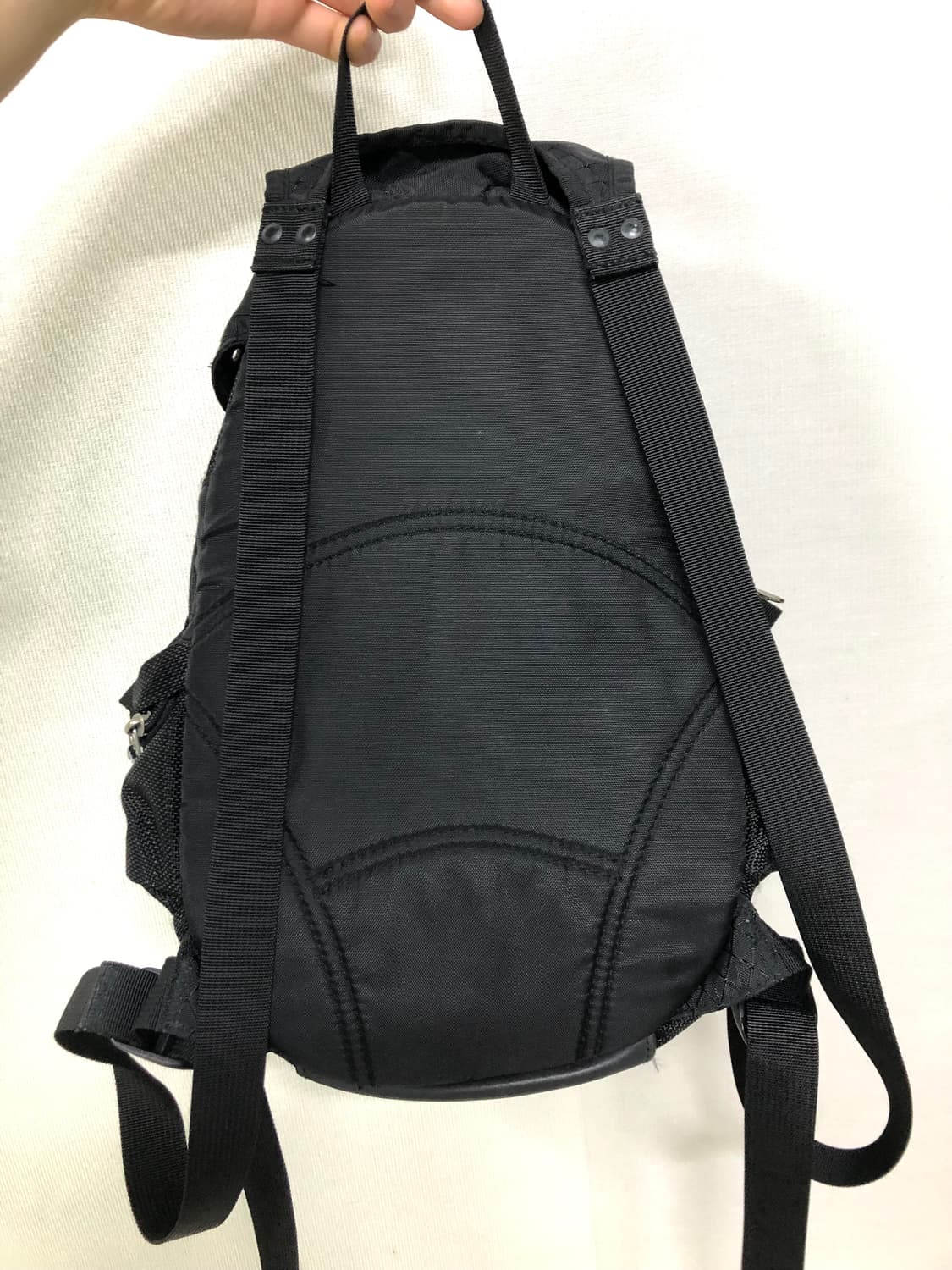 오클리 아이콘 테크니컬 유틸리티 미니 백팩 배낭 _ 블랙 상품이미지6