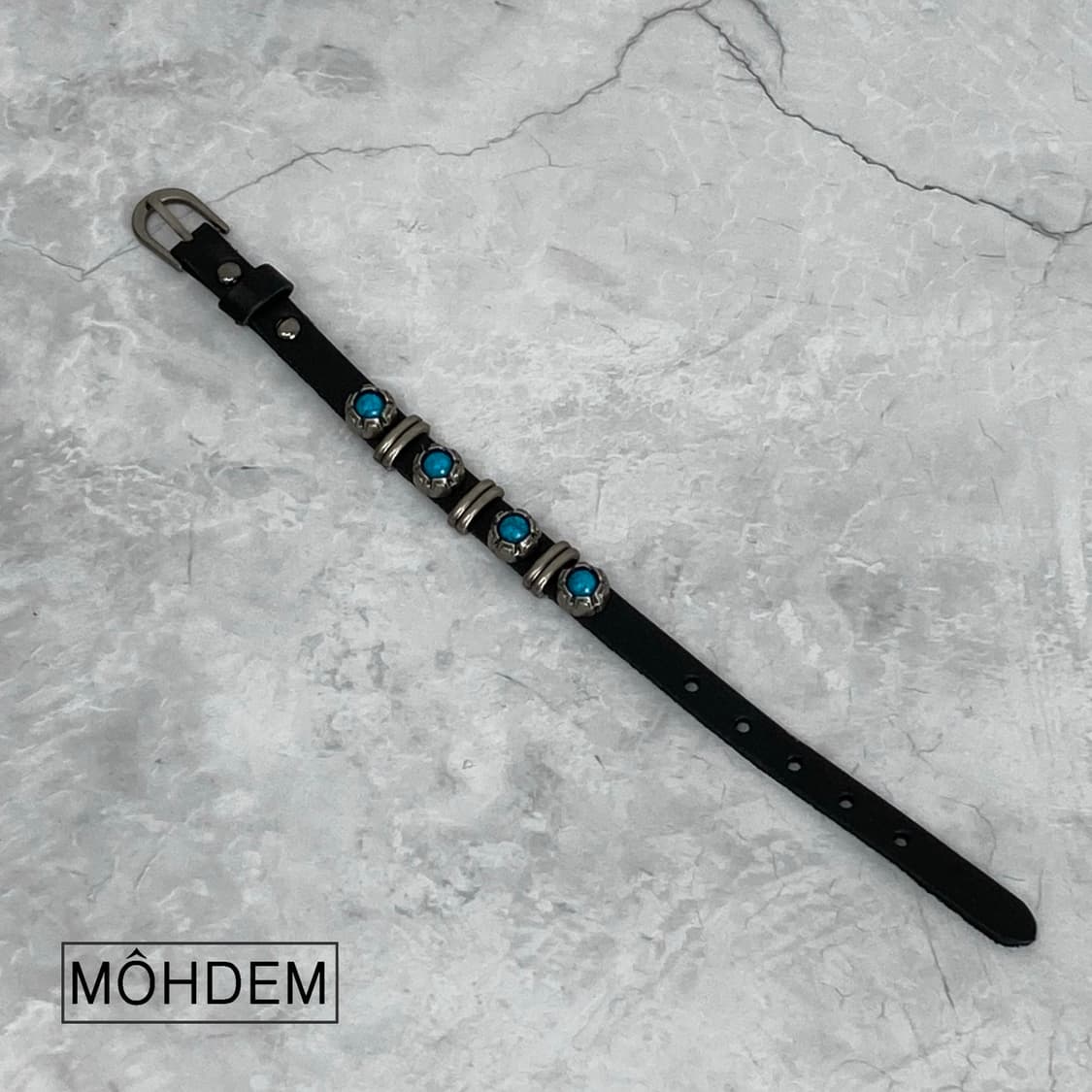 [Unisex] 스터드 빈티지 가죽팔찌 상품이미지4