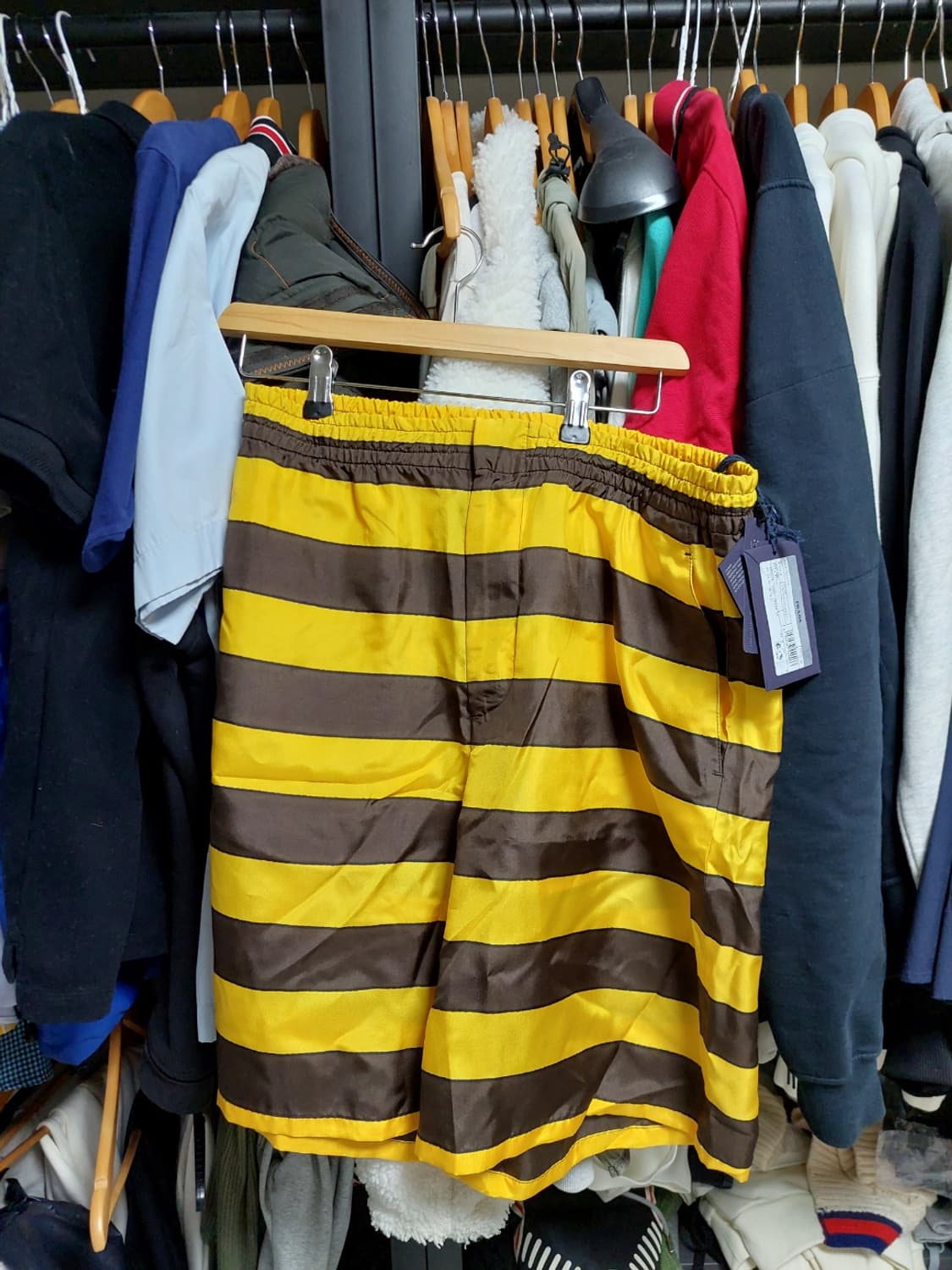 프라다 옐로우 브라운 스트라이프 숏츠 m 백화점판 상품이미지2